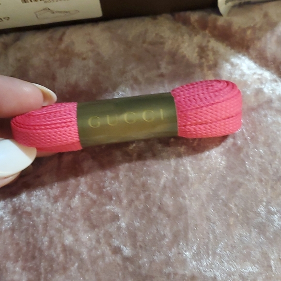 Authentic Gucci Sneakers pink. - Picture 5 of 5